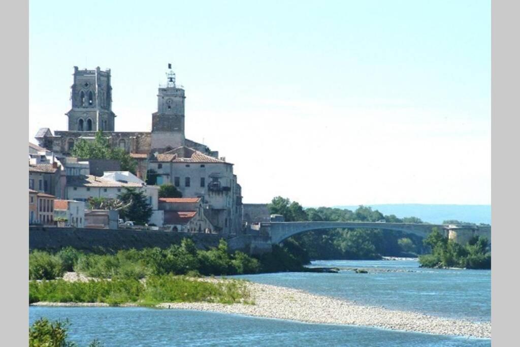 F1 Rez De Chaussee Au Coeur De Pont-Saint-Esprit Пон-Сент-Эспри Экстерьер фото